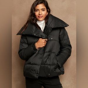 Banana Republic Funnel Neck Black Water Resistant Puffer Jacket XS